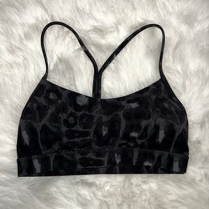 Lululemon flow Y bra 🐆🖤